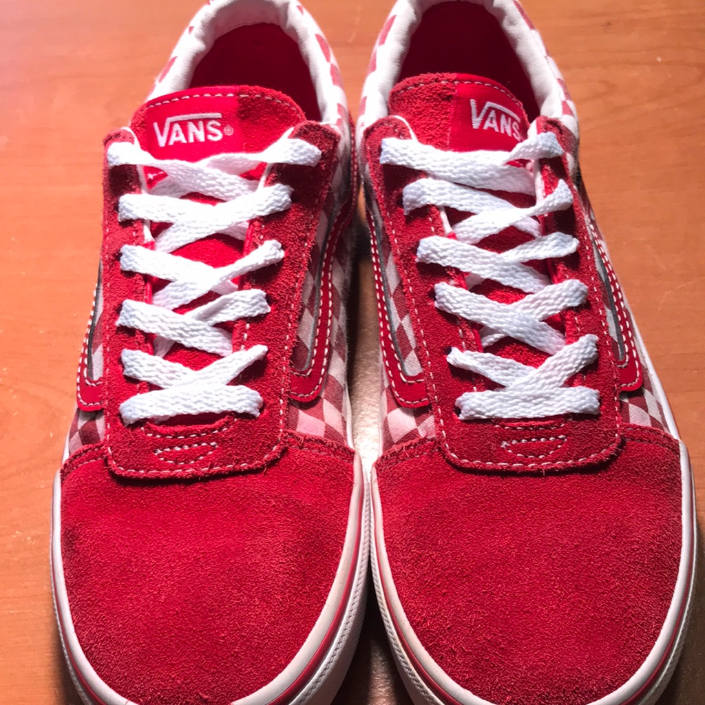 Size 5y Canvas And Suede Low Top Vans Sneakers